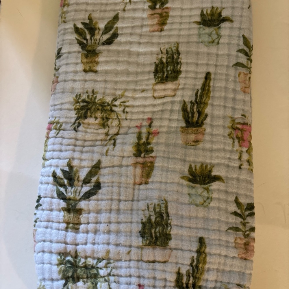 Milkbarn Big Lovey Three-Layer Muslin Blanket - potted plants